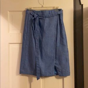 High waist blue skirt
